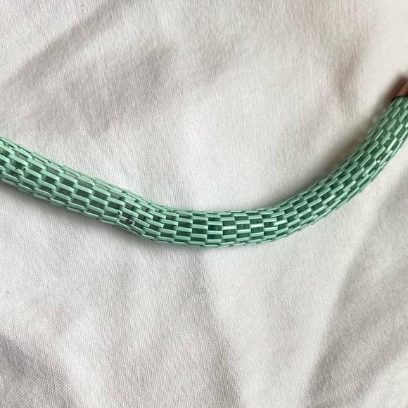 Pastel Tube Chain Choker Necklace - Picture 4 of 4